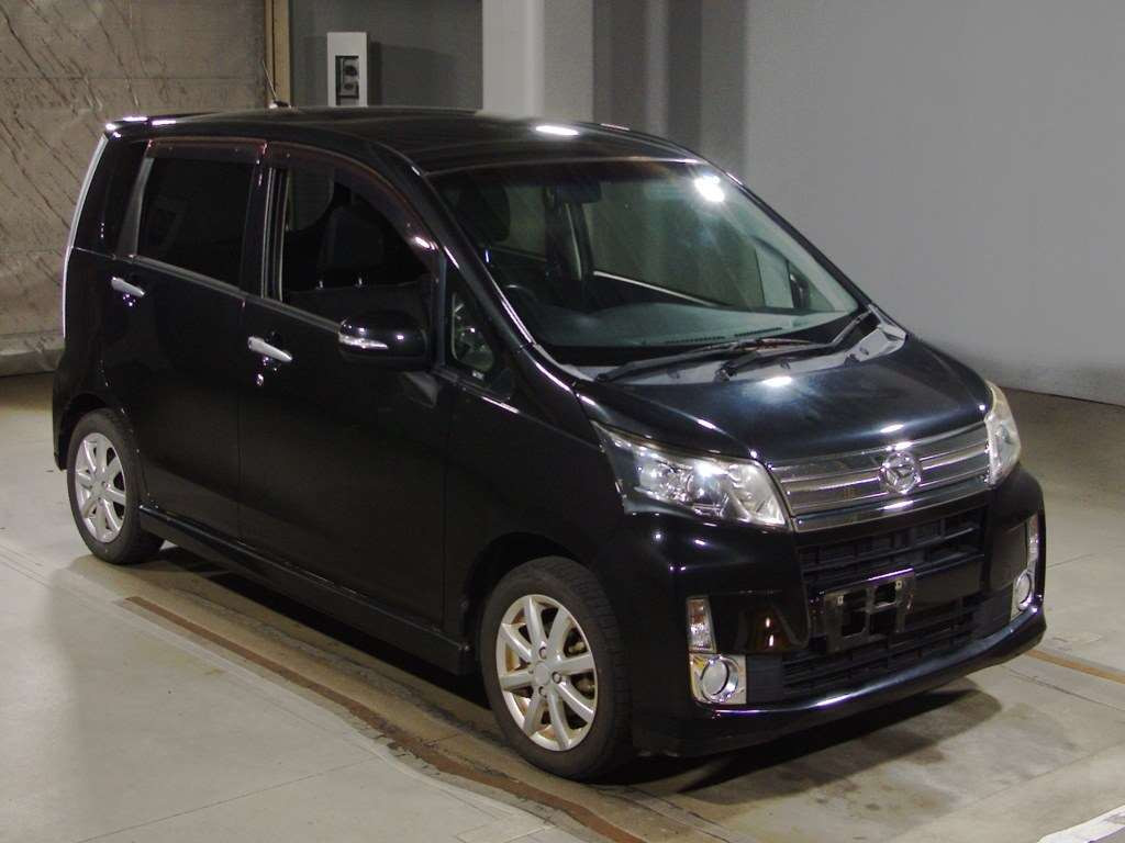 2013 Daihatsu Move Custom LA100S[2]