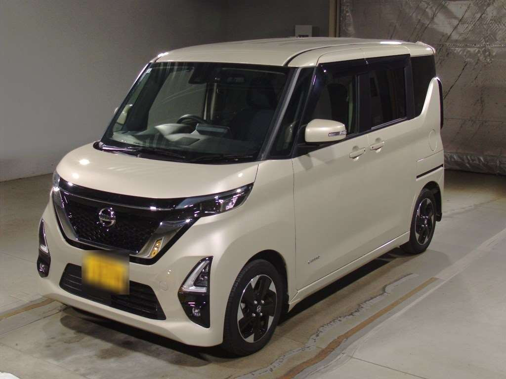 2022 Nissan Roox B44A[0]