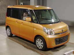 2013 Suzuki Spacia