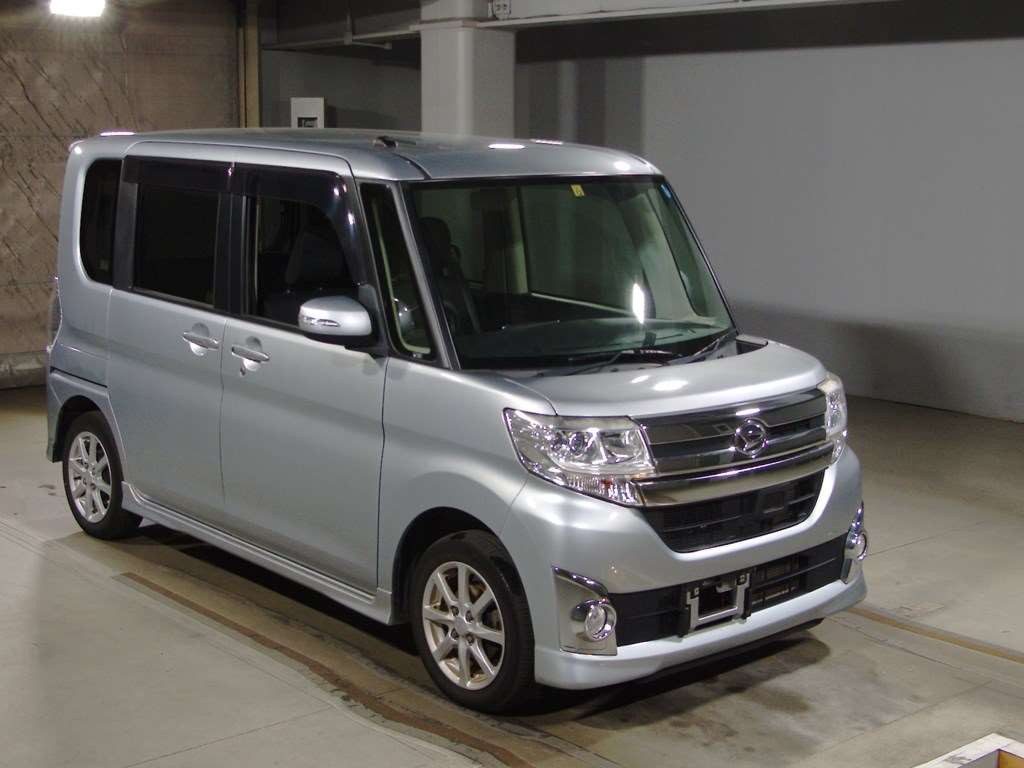 2013 Daihatsu Tanto Custom LA600S[2]