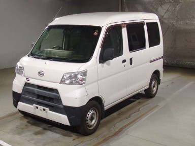 2018 Daihatsu Hijet Cargo