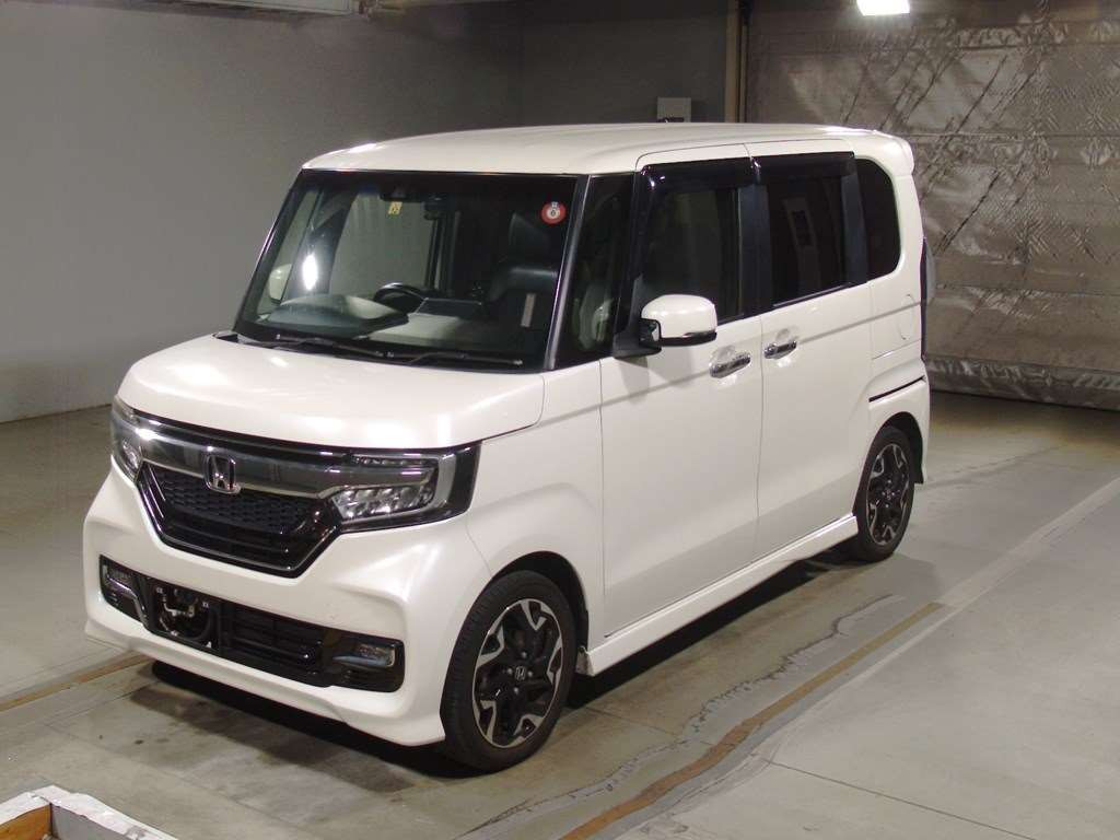 2017 Honda N-BOX CUSTOM JF3[0]