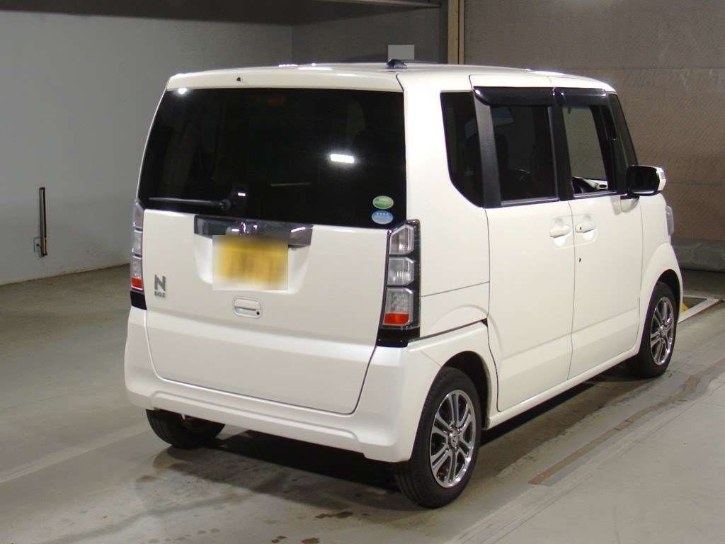 2015 Honda N-BOX JF1[1]