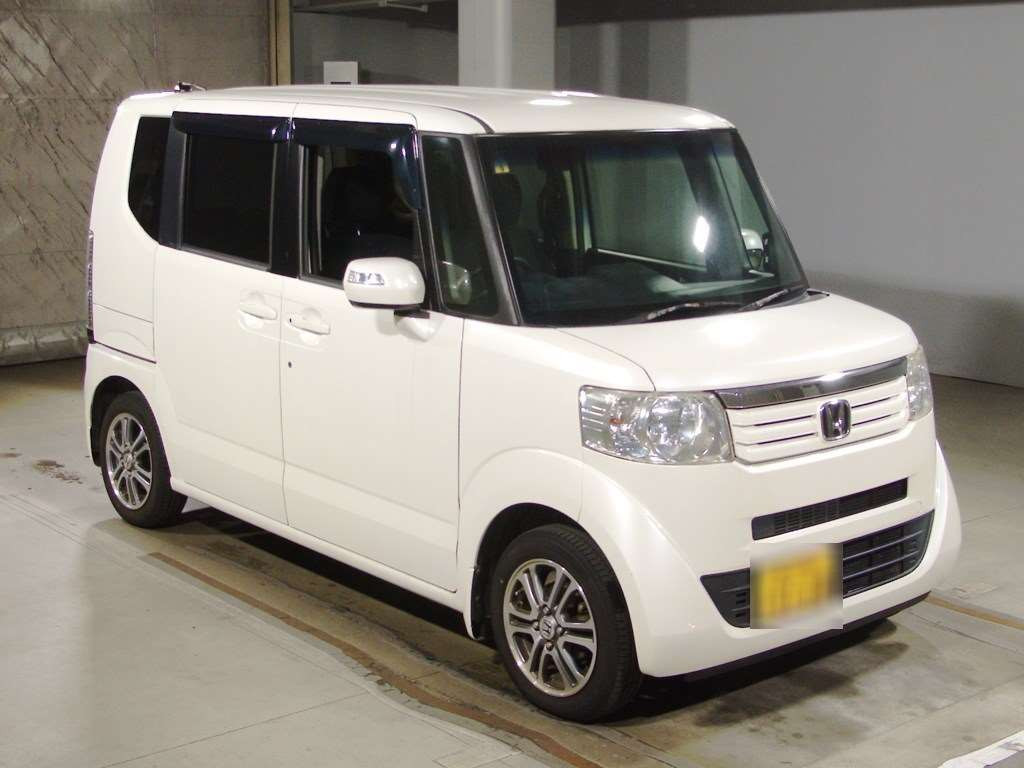 2014 Honda N-BOX JF1[2]