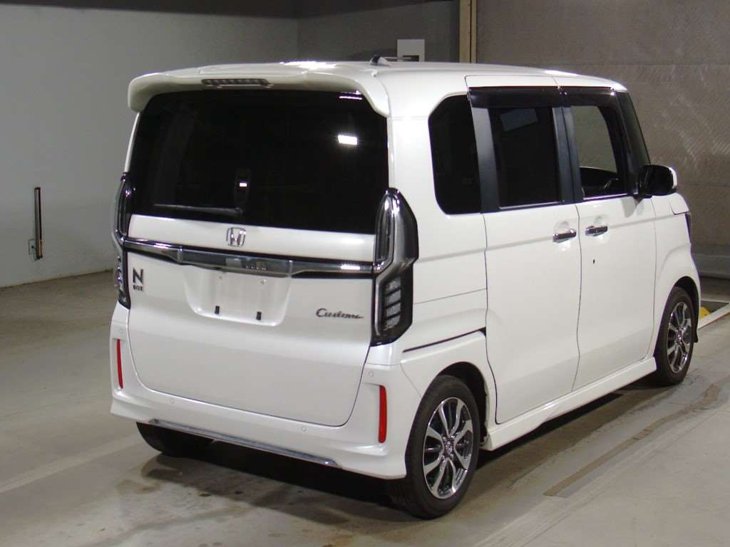 2022 Honda N-BOX CUSTOM JF3[1]