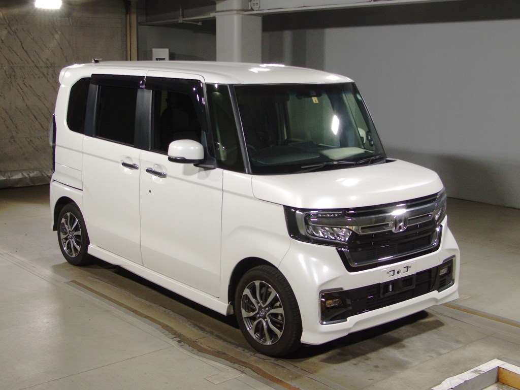 2022 Honda N-BOX CUSTOM JF3[2]