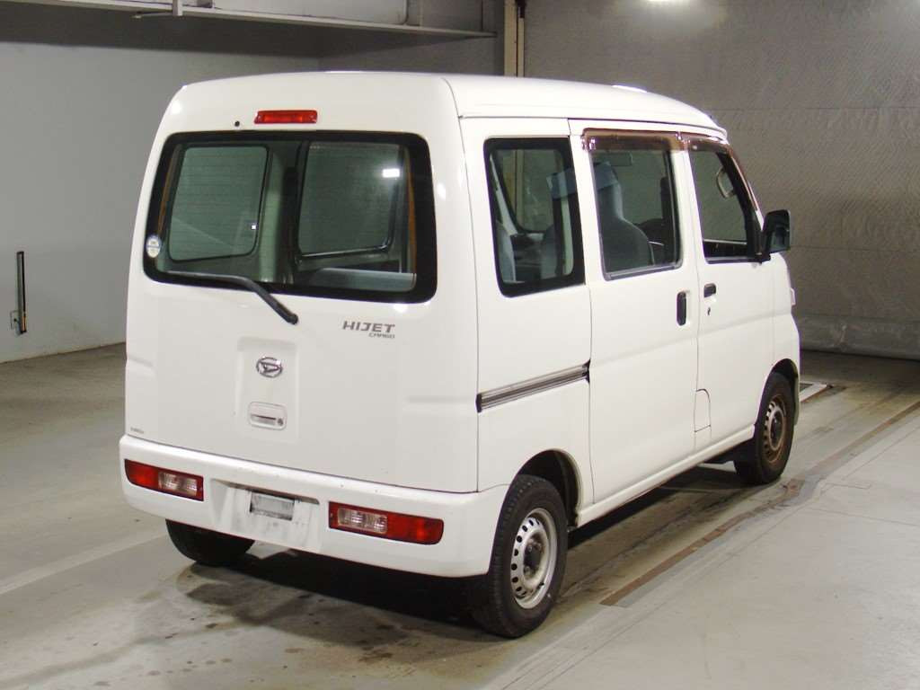 2016 Daihatsu Hijet Cargo S321V[1]