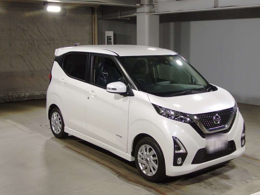 2020 Nissan DAYZ B44W[2]