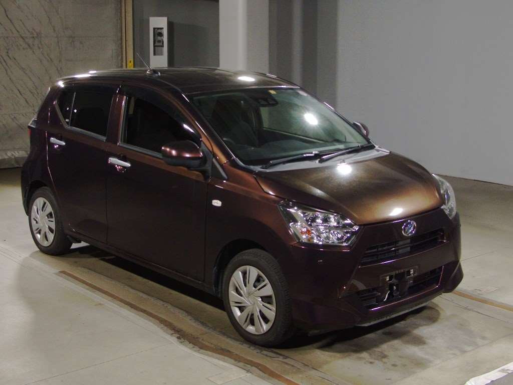 2018 Daihatsu Mira es LA350S[2]