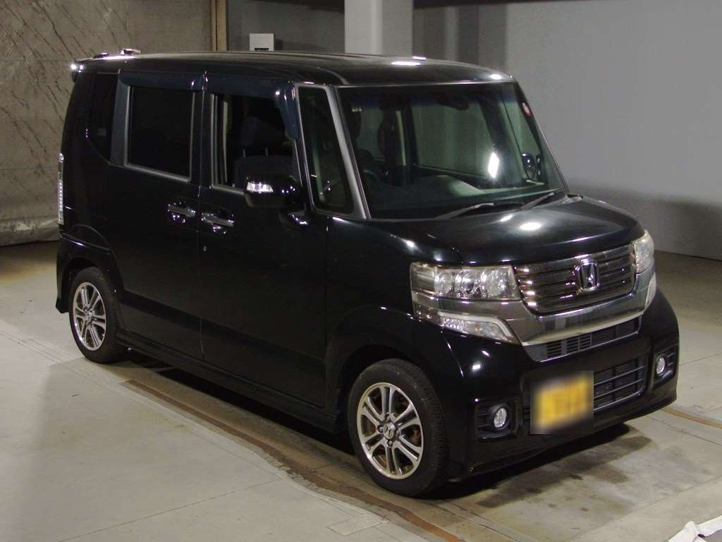 2014 Honda N-BOX CUSTOM JF1[2]