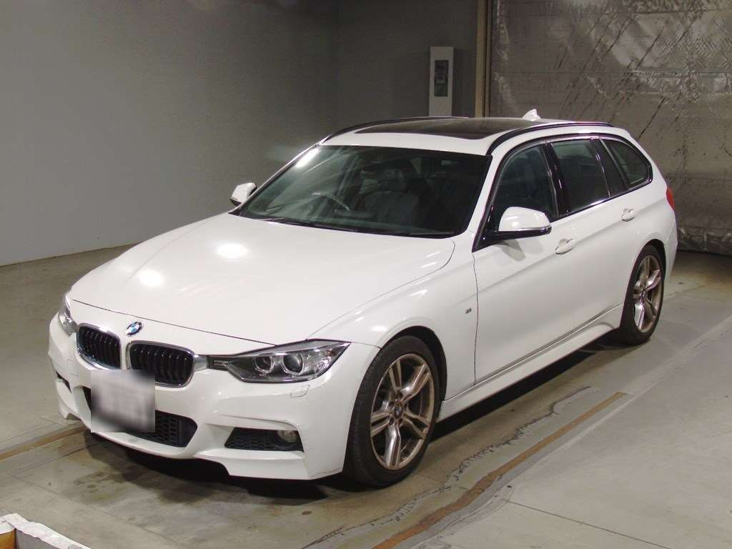 2015 BMW 3 Series 3D20[0]