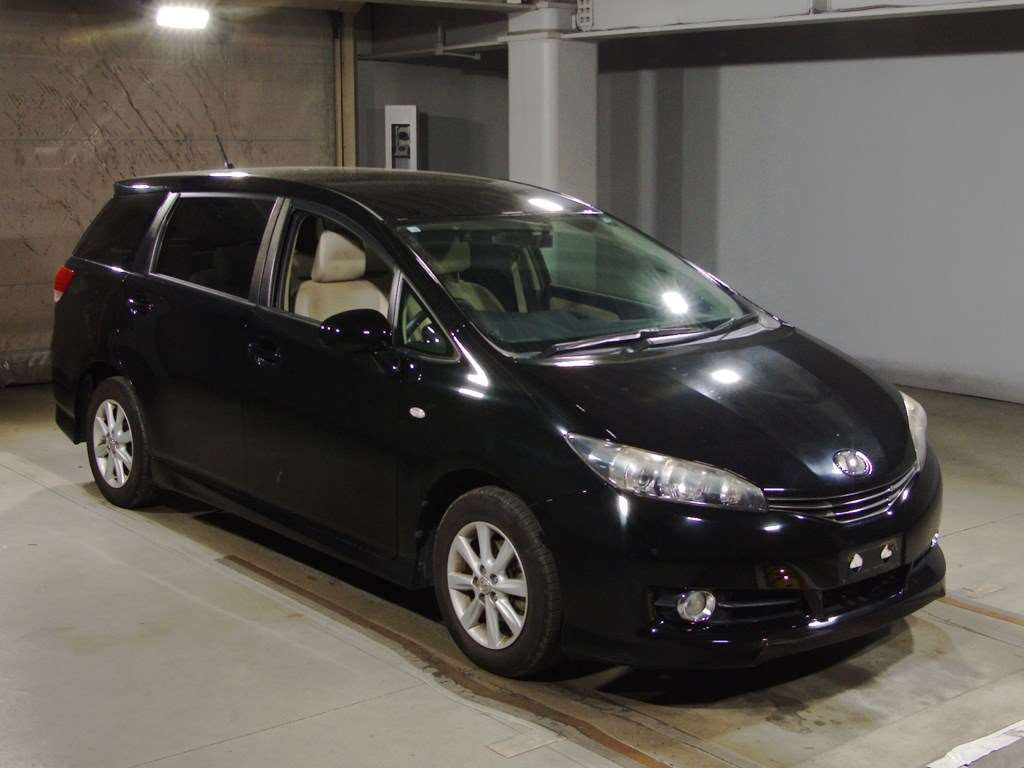 2010 Toyota Wish ZGE21G[2]