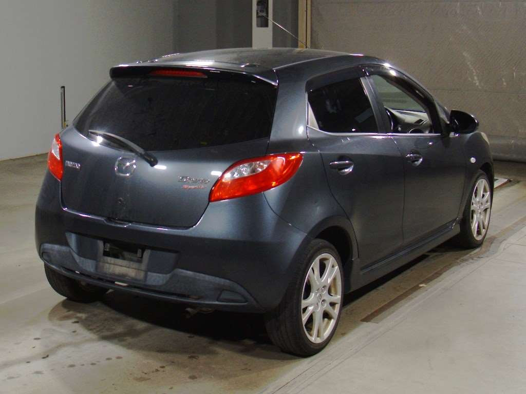 2007 Mazda Demio DE5FS[1]