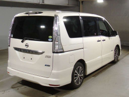 2015 Nissan Serena