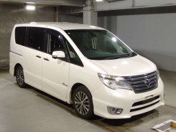 2015 Nissan Serena