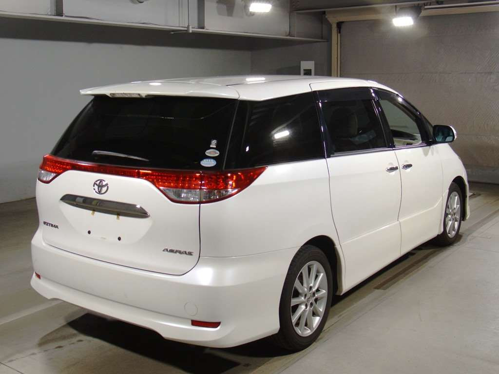 2010 Toyota Estima ACR50W[1]