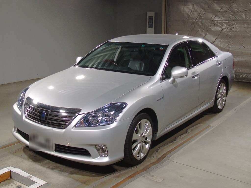 2011 Toyota Crown Hybrid GWS204[0]