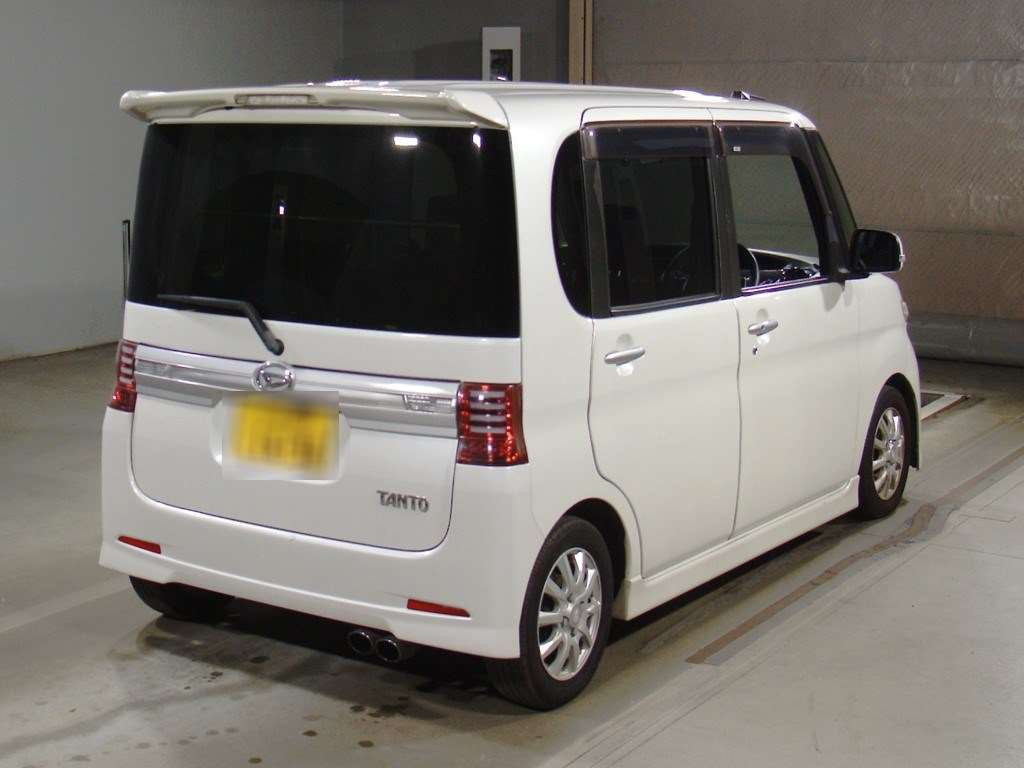 2012 Daihatsu Tanto Custom L375S[1]