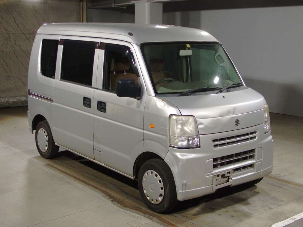 2011 Suzuki Every DA64V[2]