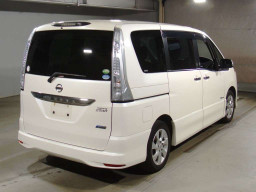 2013 Nissan Serena