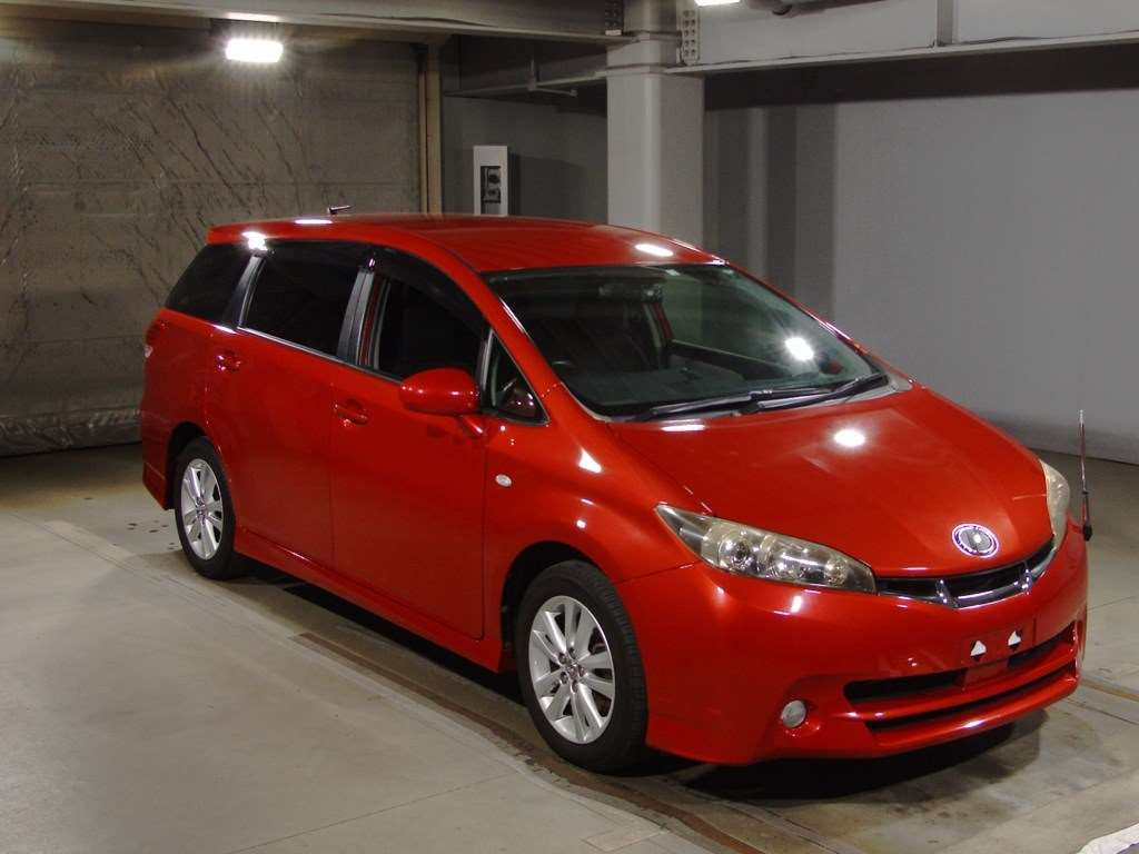 2010 Toyota Wish ZGE20W[2]