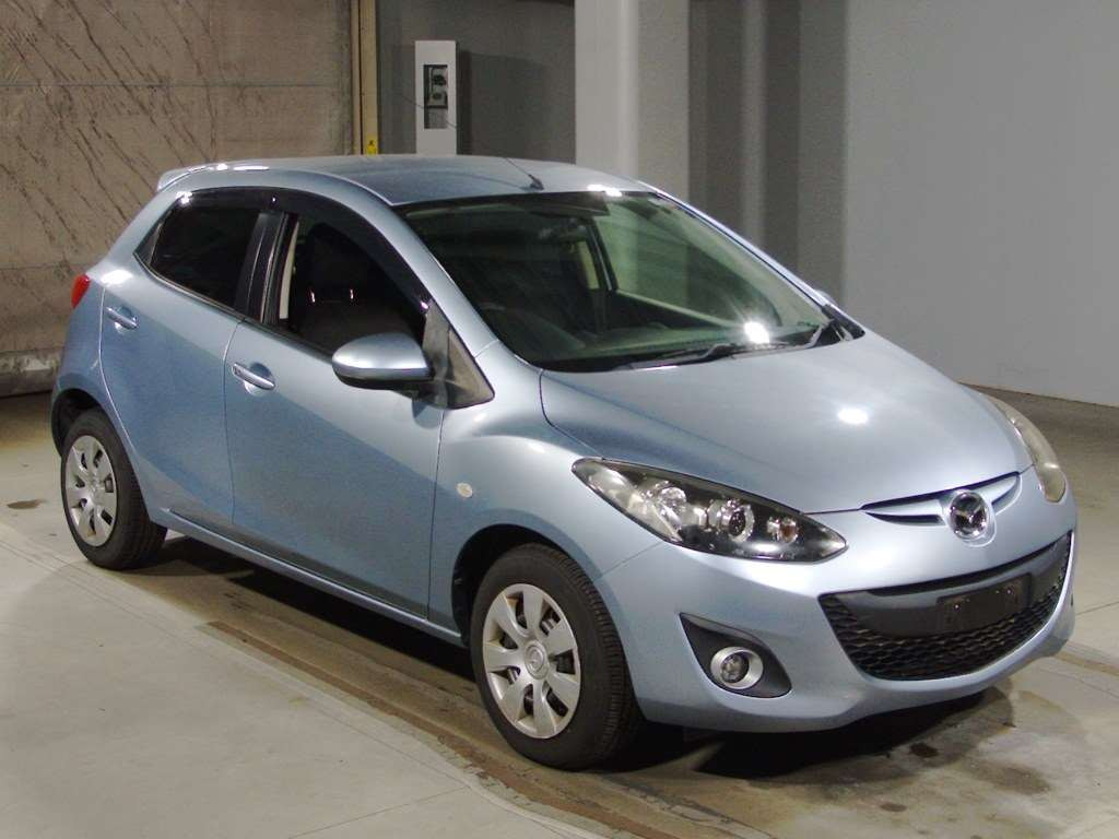 2013 Mazda Demio DE3FS[2]