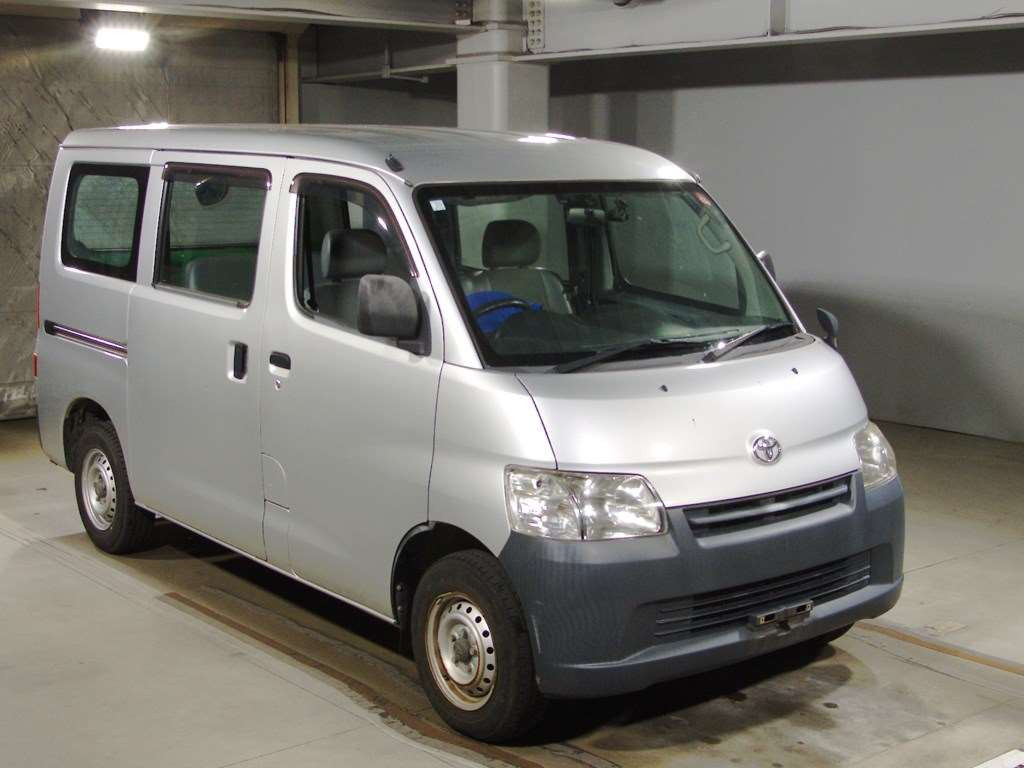 2019 Toyota Liteace Van S402M[2]