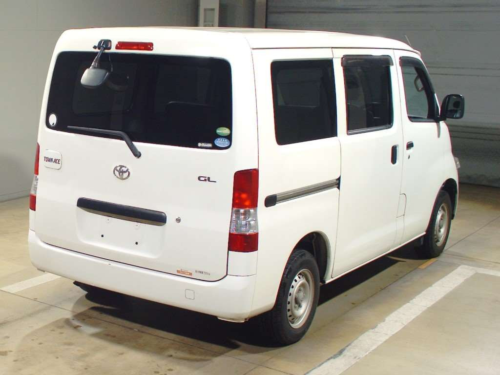 2018 Toyota Townace Van S402M[1]