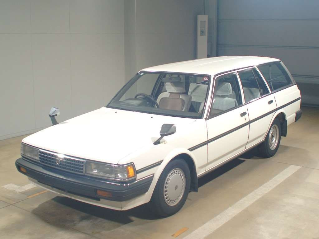 1996 Toyota Mark II Van YX78V[0]