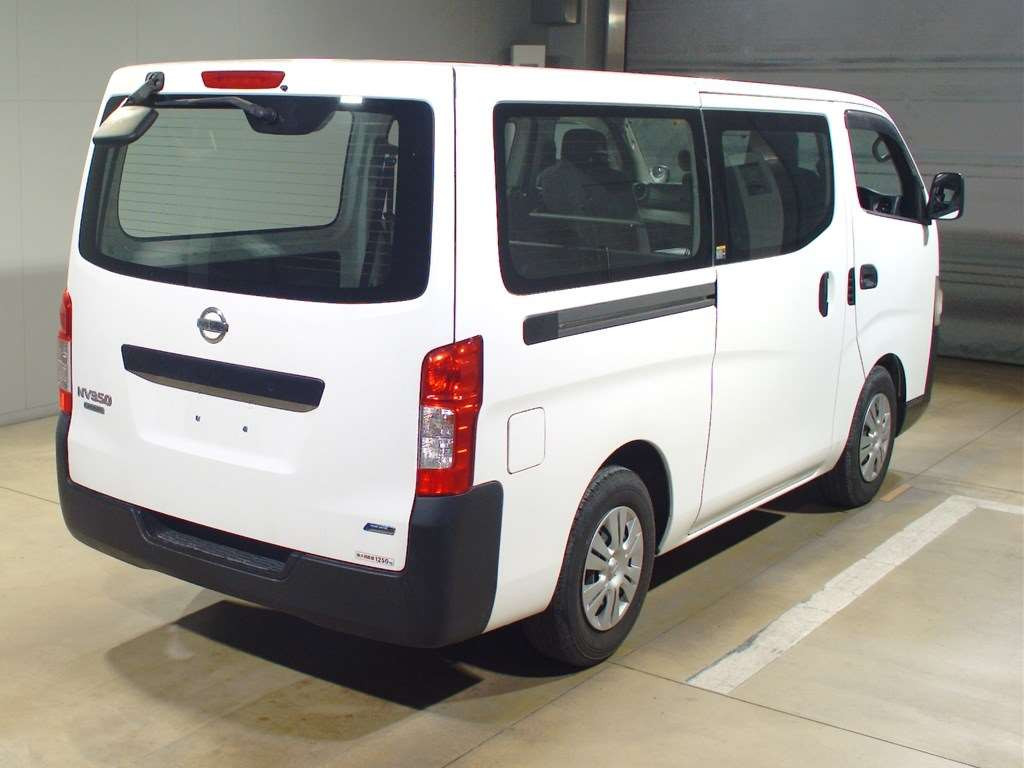 2017 Nissan NV350 CARAVAN VAN VW2E26[1]