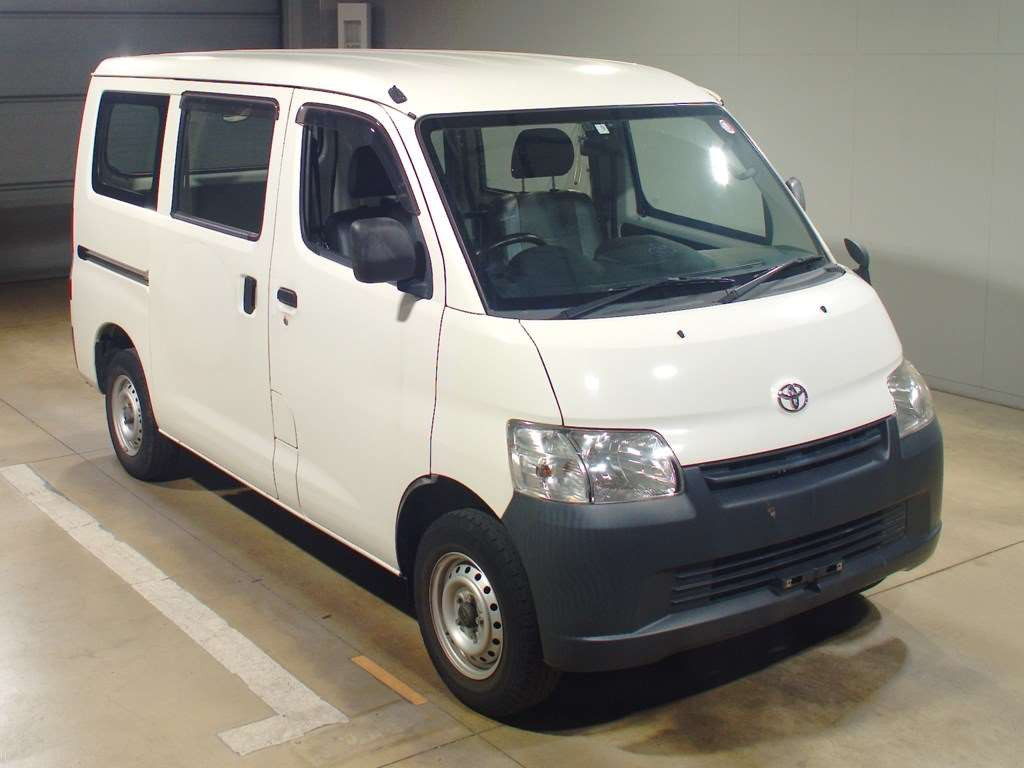 2019 Toyota Townace Van S402M[2]