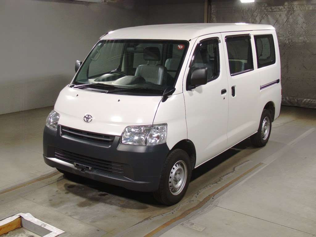 2015 Toyota Townace Van S402M[0]