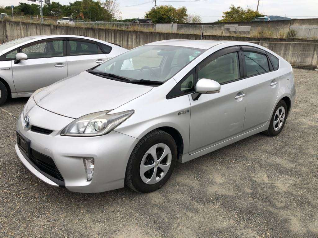 2014 Toyota Prius ZVW30[0]