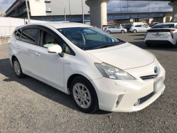 2013 Toyota Prius alpha