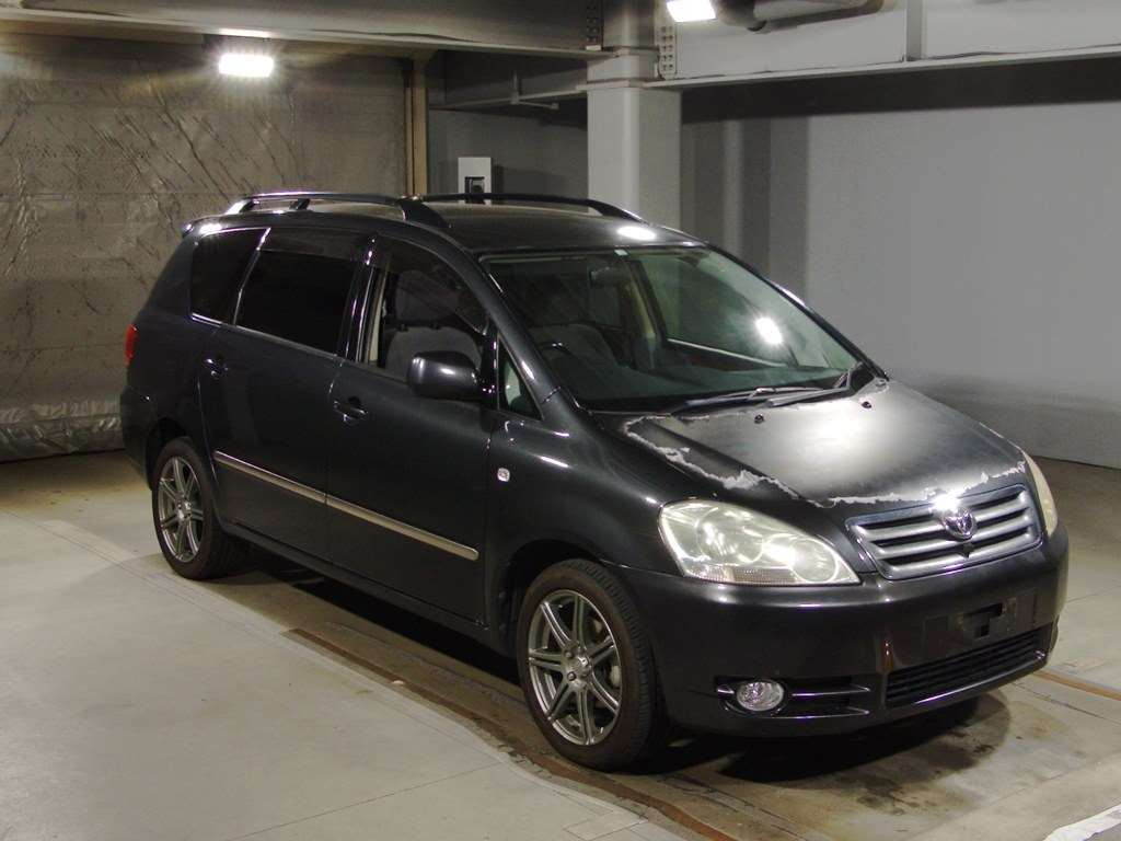 2002 Toyota Ipsum ACM26W[2]