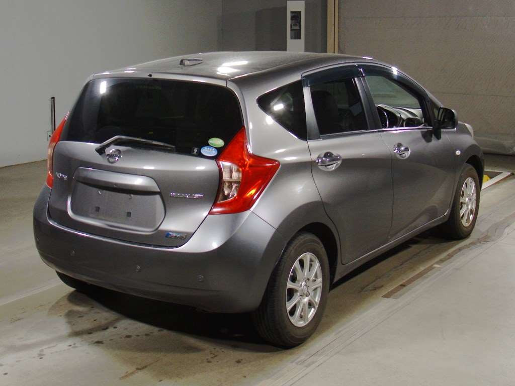 2014 Nissan Note E12[1]