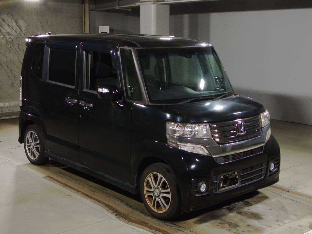 2014 Honda N-BOX CUSTOM JF1[2]