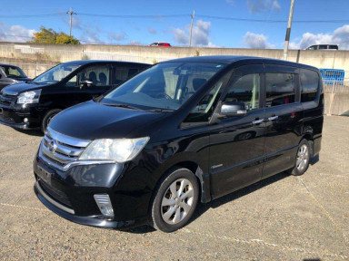 2013 Nissan Serena