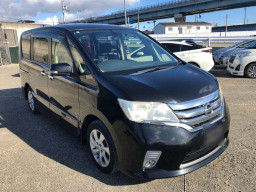 2013 Nissan Serena