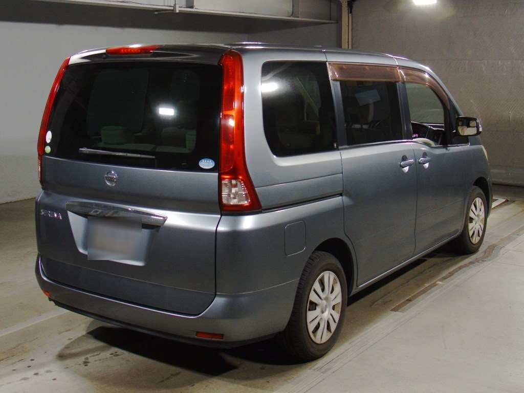 2010 Nissan Serena C25[1]