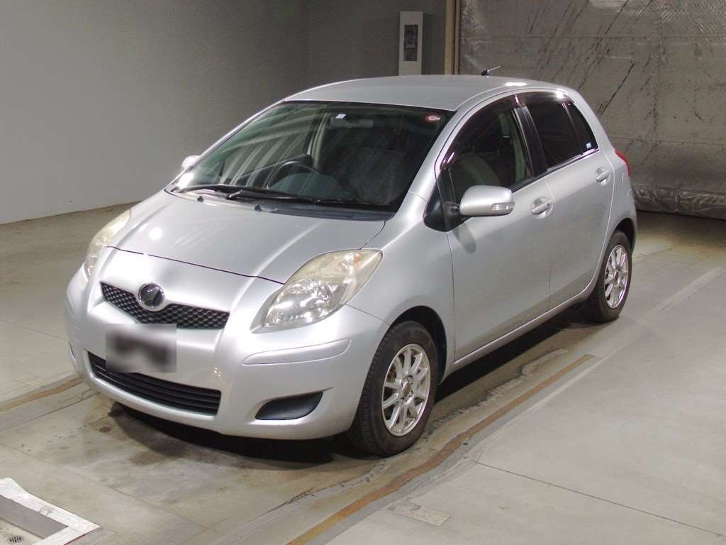 2008 Toyota Vitz SCP90[0]