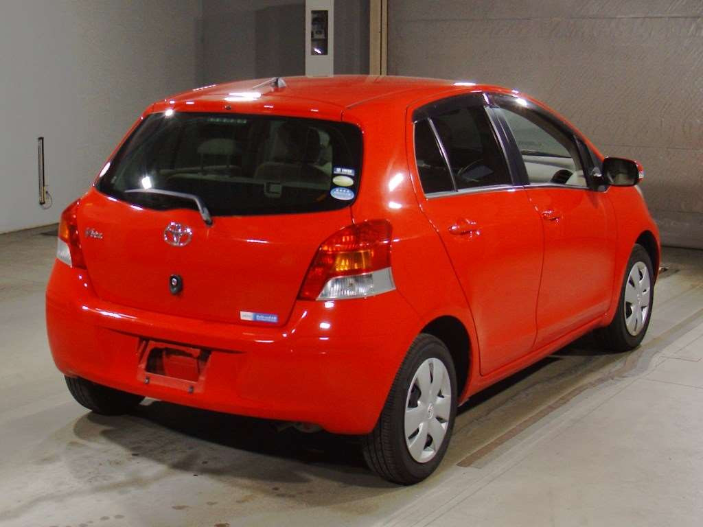 2007 Toyota Vitz KSP90[1]