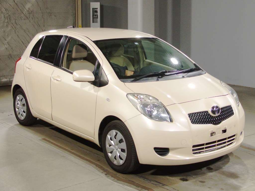 2006 Toyota Vitz SCP90[2]