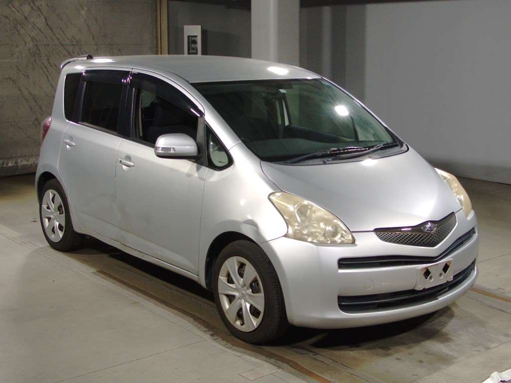 2009 Toyota Ractis NCP100[2]