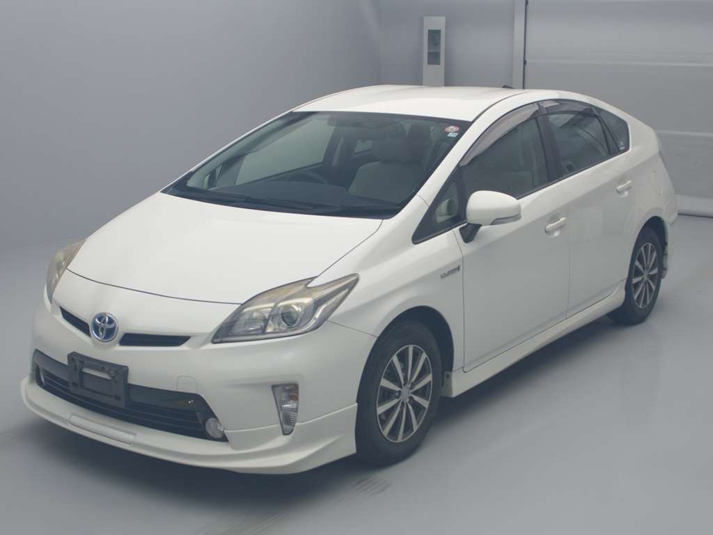 2013 Toyota Prius ZVW30[0]