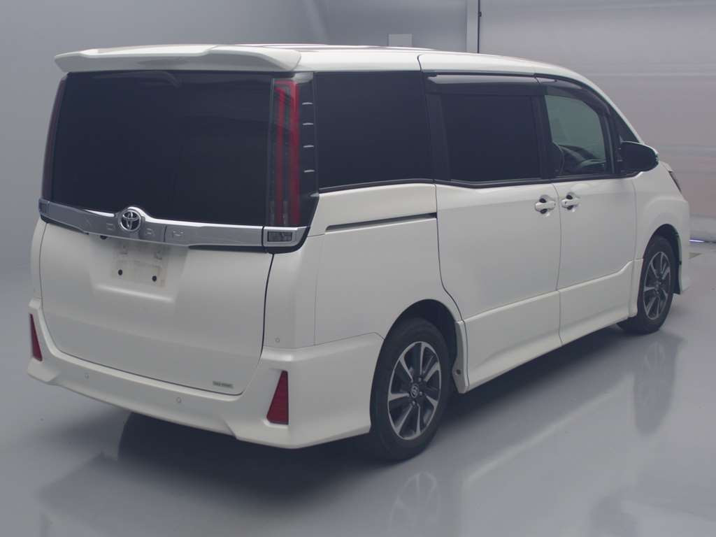 2020 Toyota Noah ZRR80W[1]