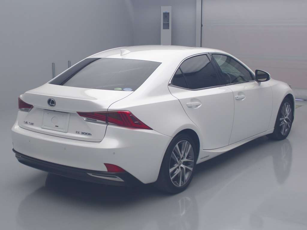 2017 Lexus IS AVE30[1]