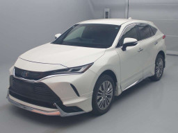 2021 Toyota Harrier Hybrid