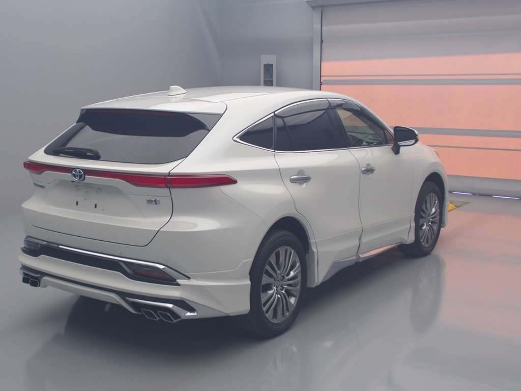 2021 Toyota Harrier Hybrid AXUH85[1]