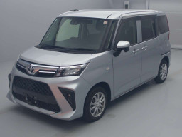 2020 Toyota Roomy